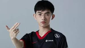 lol圣枪哥为何被叫做圣枪哥