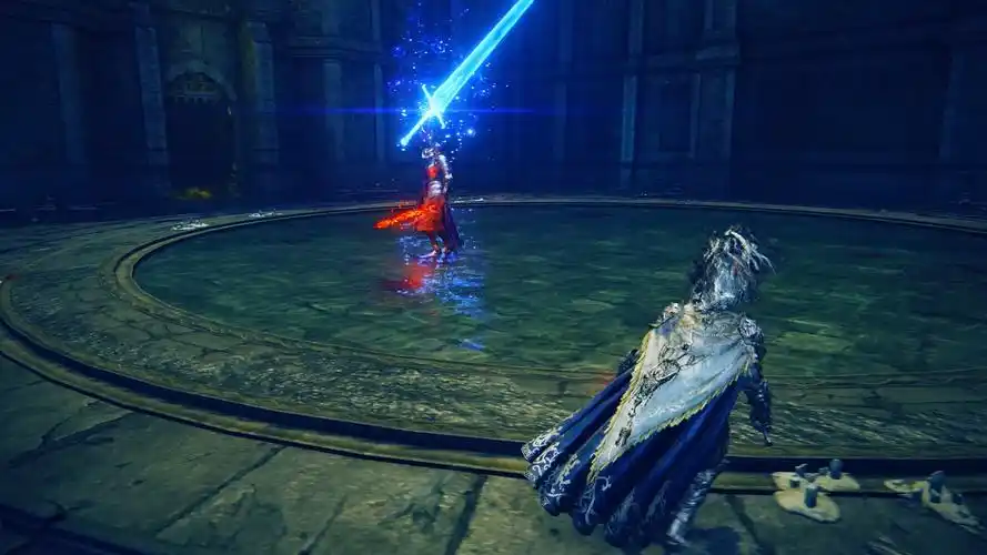 艾尔登法环双月骑士蕾菈娜怎么打