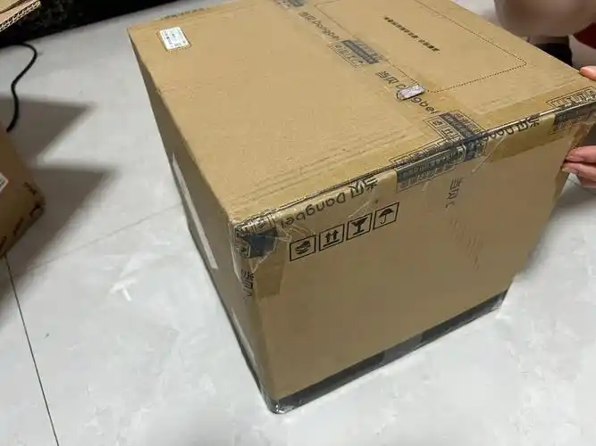 坚果J10S与当贝F5的差异在哪