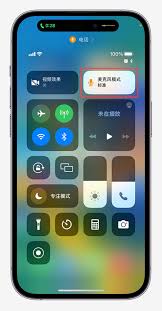 iPhone电话降噪与语音突显功能有何不同