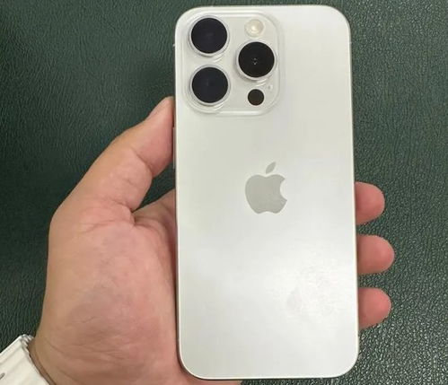 苹果iPhone15如何拍摄后把照片转为肖像