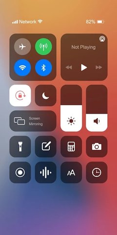 iphone14pro模拟器2
