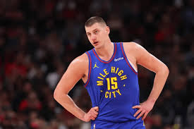 NBA篮球大师中尼古拉·约基奇怎么解析