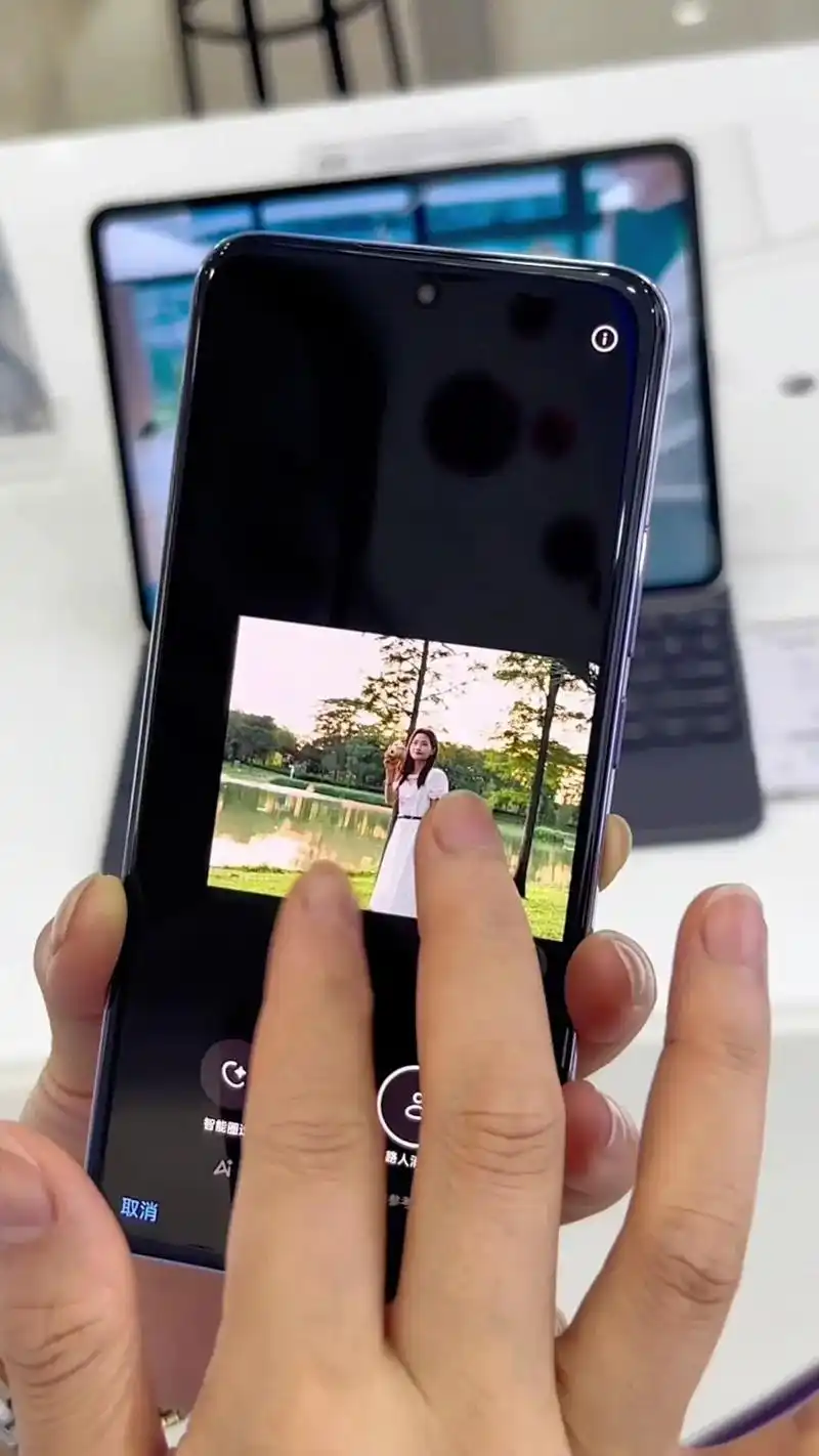 OPPOReno12如何拍摄实况照片