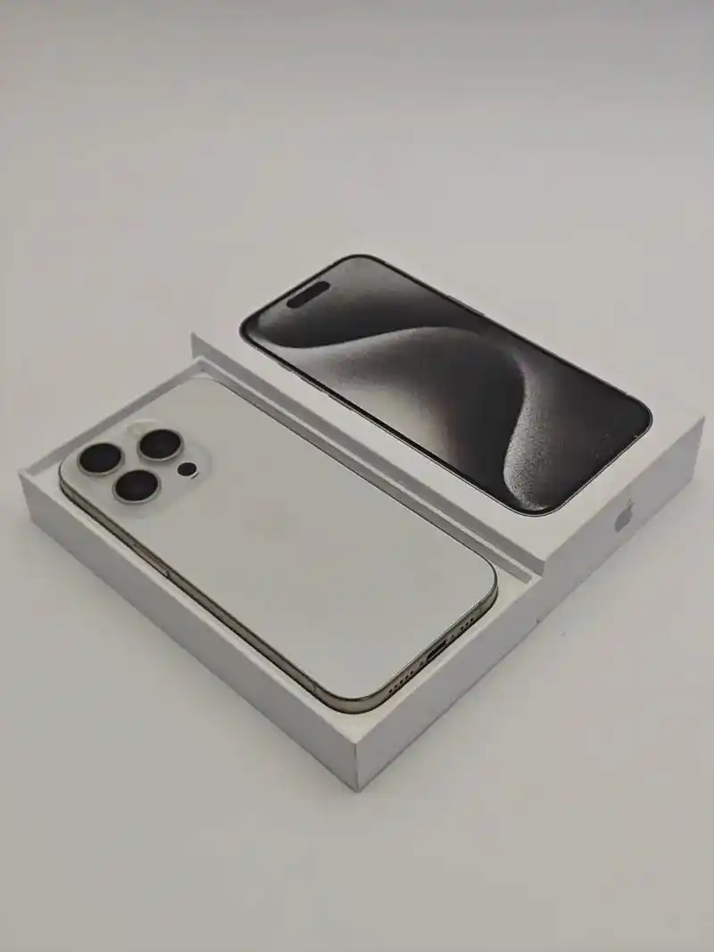 iPhone15 Pro边框选钛合金还是不锈钢更耐用