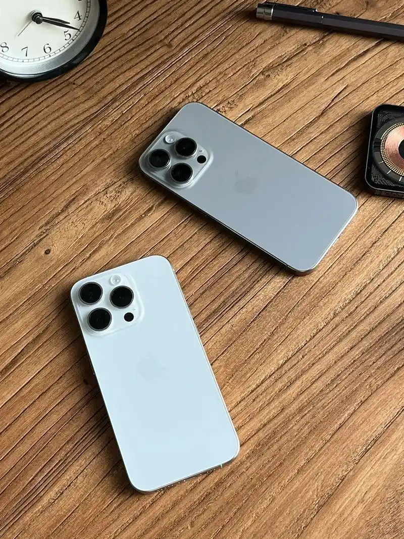 iPhone15 Pro边框选钛合金还是不锈钢更耐用