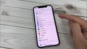 iphone17屏幕上的黑框怎么消除